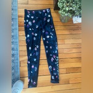 Peloton WITH leggings medium
